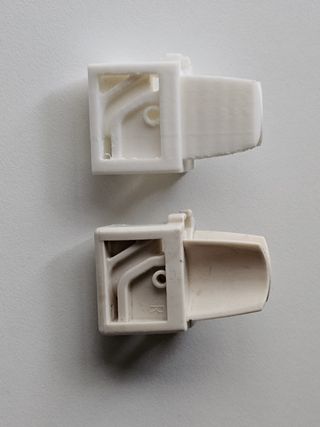 Pieza riel cortina caravana KNAUS KWE04B3DAA