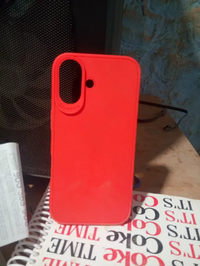 Funda iPhone 16