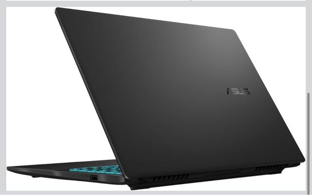 Portátil ASUS V16 V3607VH-RP019 precintado