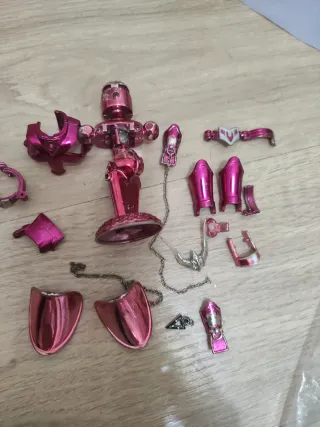 I Cavalieri dello Zodiaco di Andromeda - Pezzi