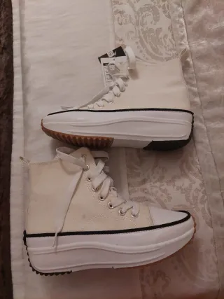Botas blancas de plataforma