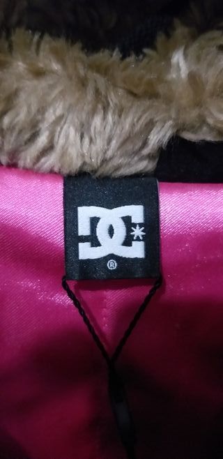 Chaqueta DC chica marrón