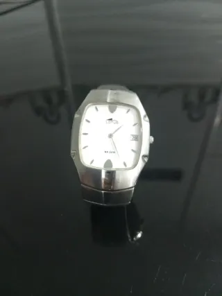 Reloj Lotus Plata y Blanco
