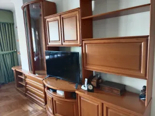 Mueble de salón modular madera y cristal