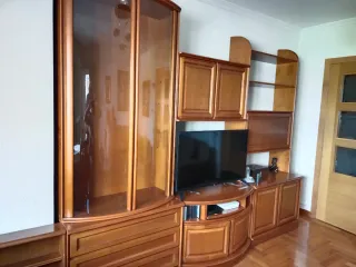 Mueble de salón modular madera y cristal