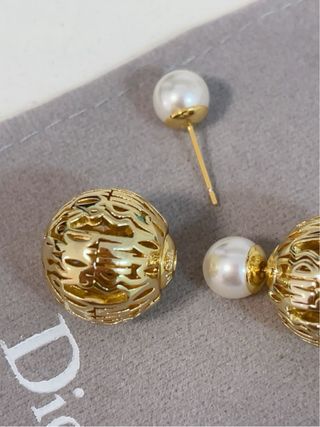 Pendientes Dior Perla y Dorado