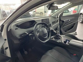 Peugeot 3008 2020