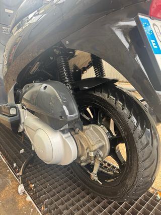 Honda PES PS Passion 125cc Negra + manta invierno