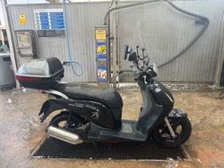 Honda PES PS Passion 125cc Negra + manta invierno