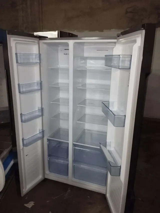 Nevera combi Hisense