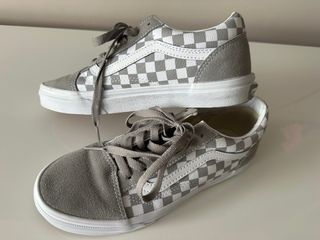 Zapatillas Vans Checkerboard Grises y Blancas