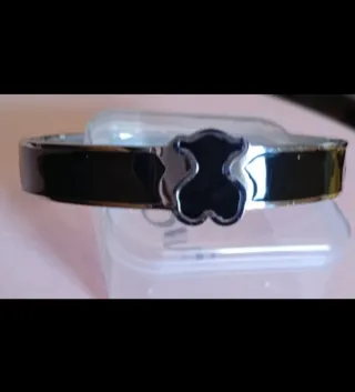Brazalete TOUS Original. Negro y Plata Cromados.