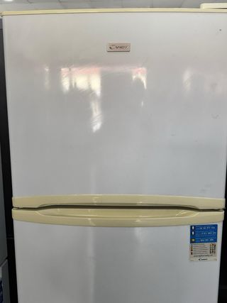 NEVERA DE DOS PUERTAS MARCA CANDY