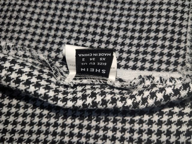 Falda Shein pata de gallo tiro alto