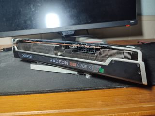 RX 6700 XT 12GB XFX (01)