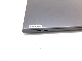 pc portatil lenovo 82sv