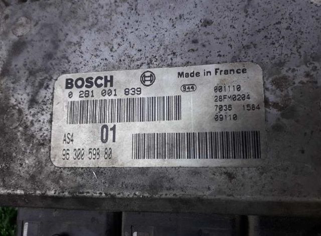 Citroen 184394 0281001839 centralita motor saxo