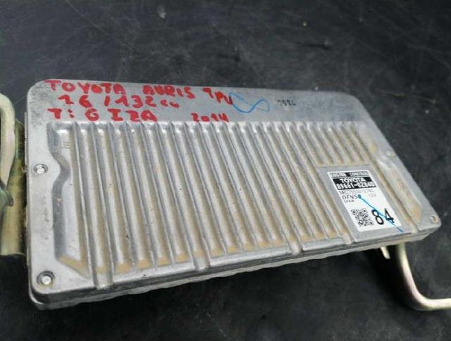 Toyota 226944 centralita 896610z840 auris active