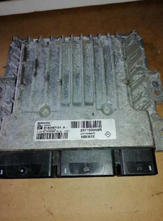 Centralita motor 237103956r renault megane 230052