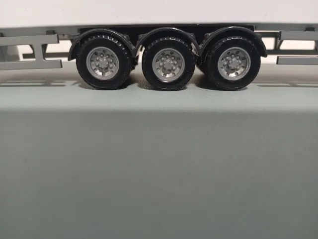 Camión Mercedes Benz Actros 1840