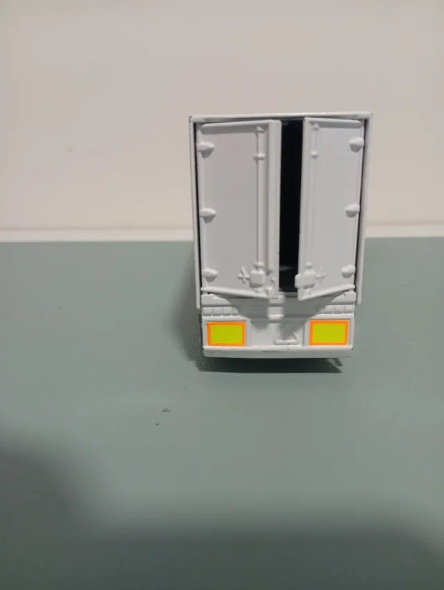 Camión Mercedes Benz Actros 1840