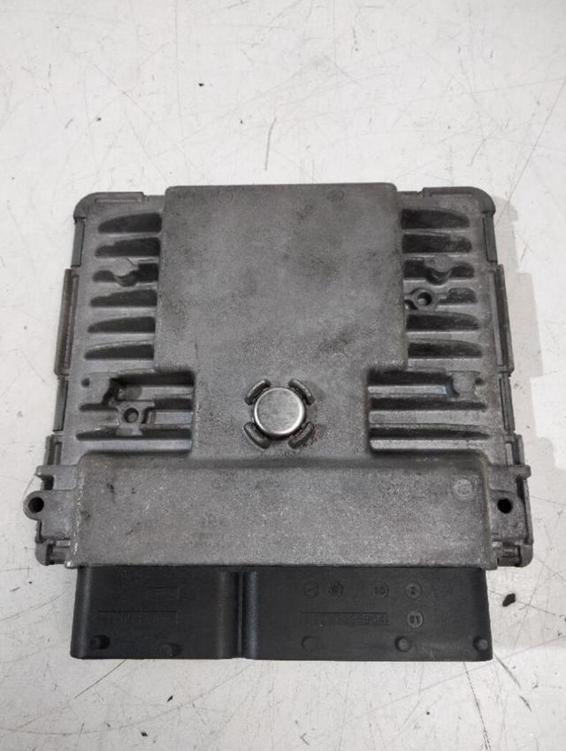 Centralita motor uce seat 257549 03f906070hb ibiza