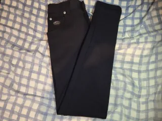 Pantalones negros largos