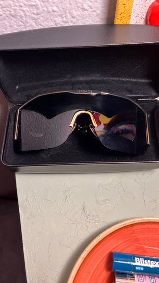 Gafas Versace 2220 100987 Negras y Doradas