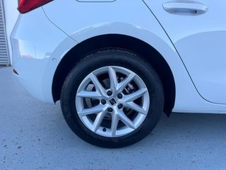 SEAT Leon 1.5 eTSI 85kW DSG Style 25 Aniversario