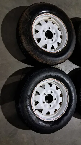 Llantas vitara, niva 15"