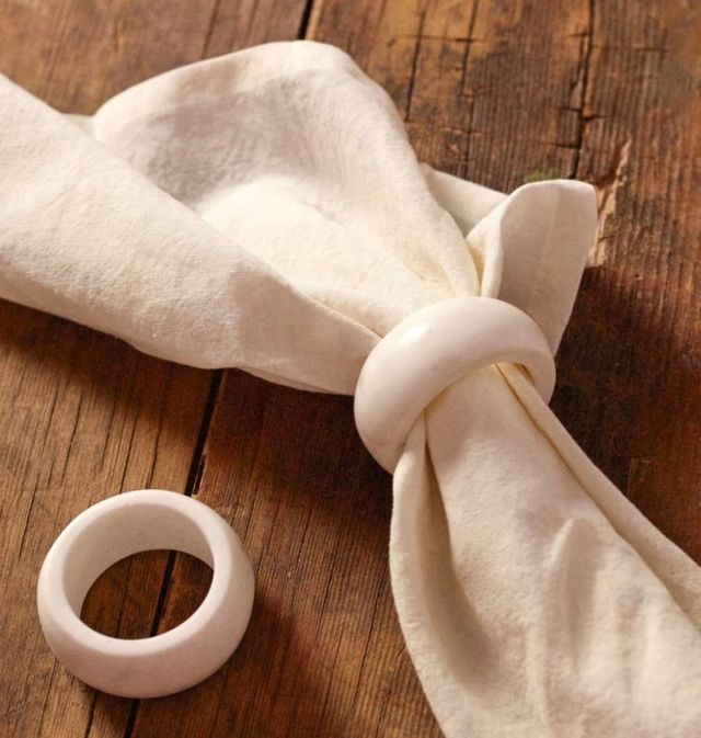 Set Cinderella de 2 anillos de servilleta mármol blanco