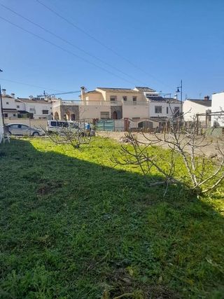 Terreno en venta en Los Pacos en Fuengirola