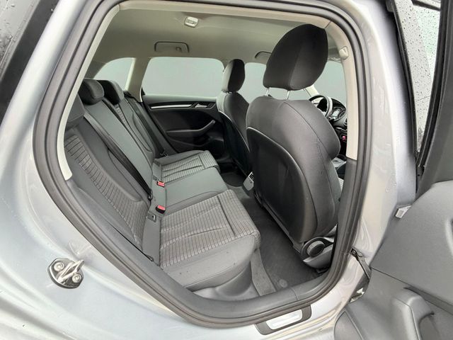 AUDI A3 Audi A3 Sportback 2.0 TDI clean 150 Str Advanced
