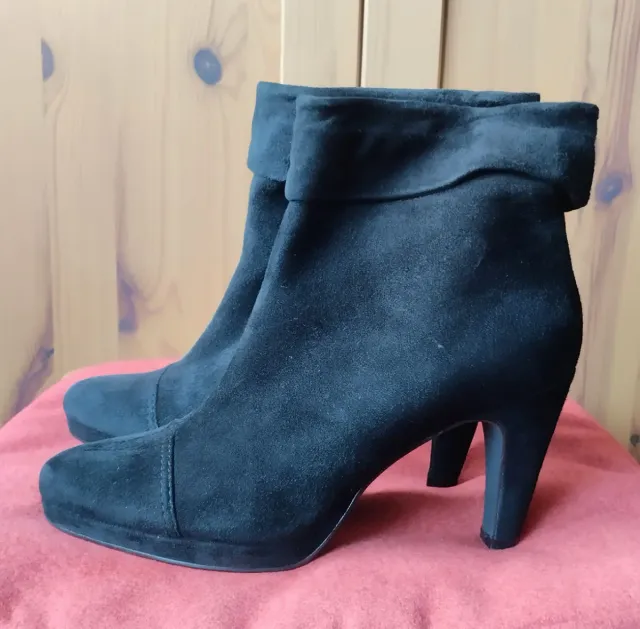 Botines ante negro tacón