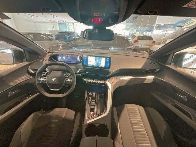 Peugeot 3008 1.2 100KW eDCS6 Active Pack