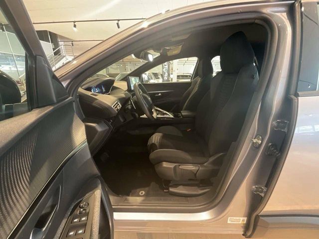 Peugeot 3008 1.2 100KW eDCS6 Active Pack