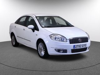Fiat Linea sedán 1.6 MULTIJET 16V 105BHP EMOTION 4P