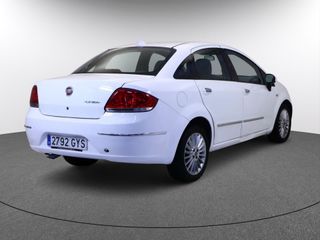 Fiat Linea sedán 1.6 MULTIJET 16V 105BHP EMOTION 4P