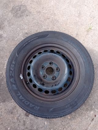 Rueda de repuesto Volkswagen Multivan T5