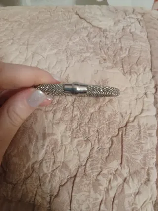 Braccialetto rigido in acciaio