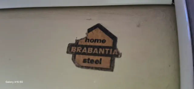 Panadera Vintage con puerta deslizante BRABANTIA