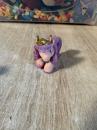 Lotto 3 cavallini flocked vintage con corone