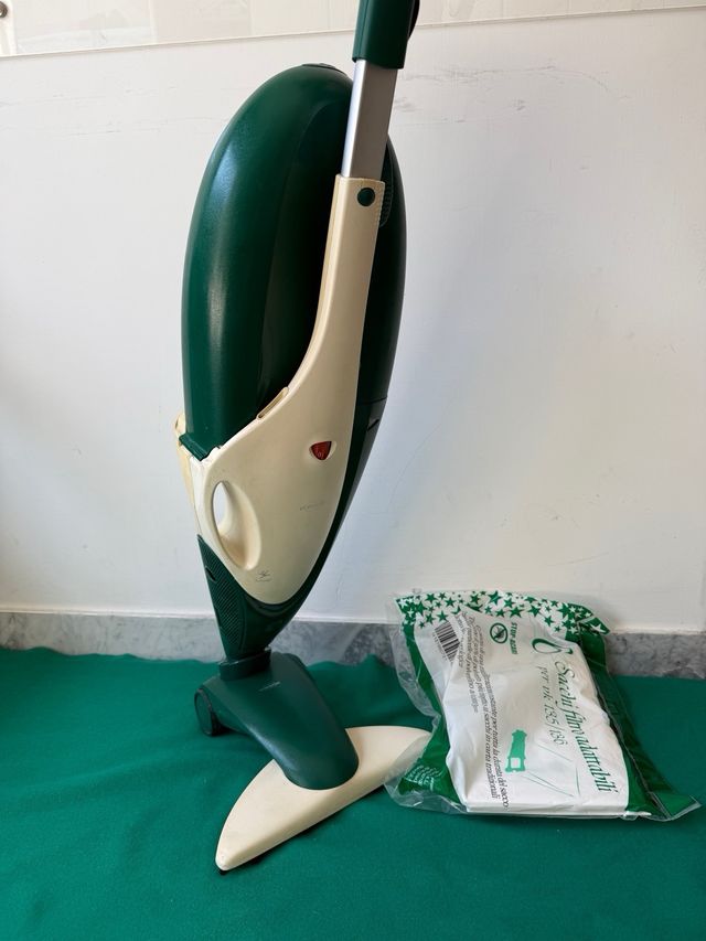 Folletto Vorwerk VK135 accetto permute
