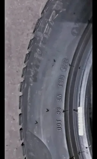 Neumático 225/55 R17 87H