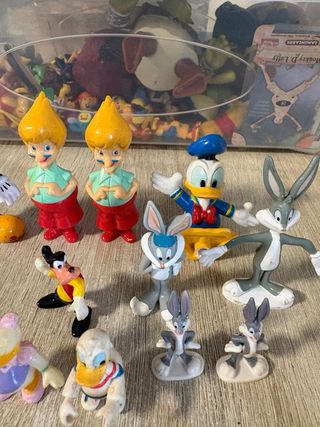 Lotto 17 figure vintage Disney Looney Tunes