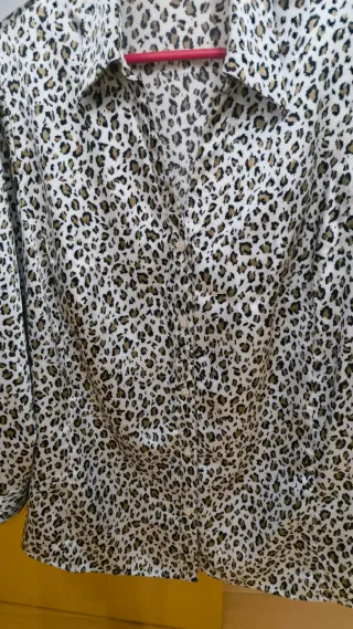 Camisa elegante estampado leopardo talla XL