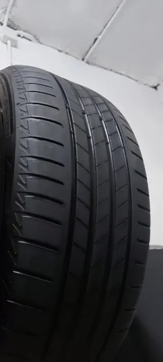 Neumático 225/50 R18 99W