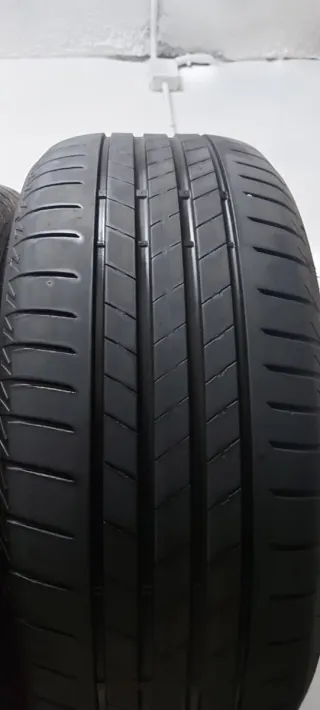 Neumático 225/50 R18 99W