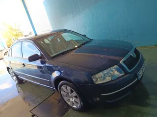 Skoda Superb 2004