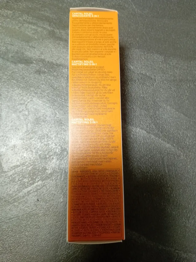 Vichy Capital Soleil SPF 50 Mattifying 3-in-1